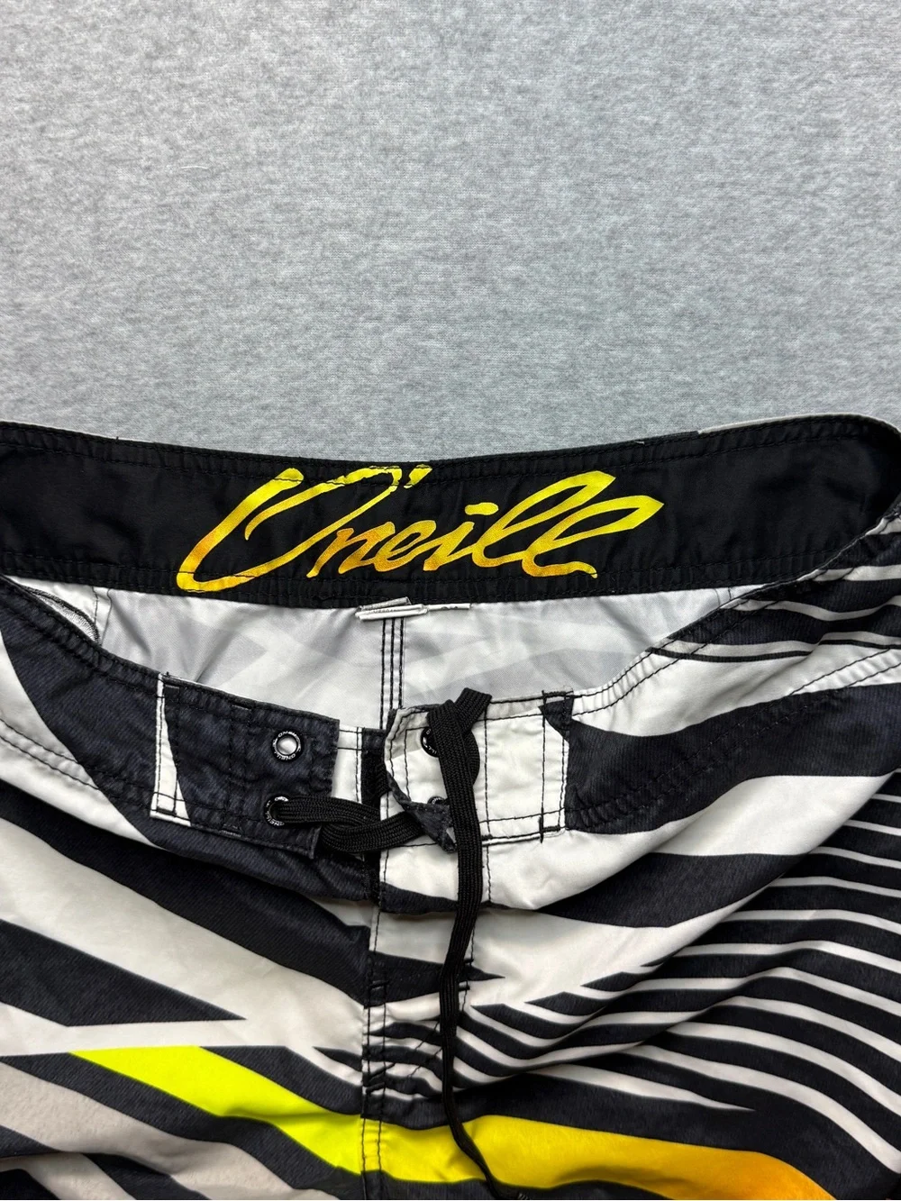 O'Neill Men’s Size 31 Black White Orange Yellow Graphic Board Shorts